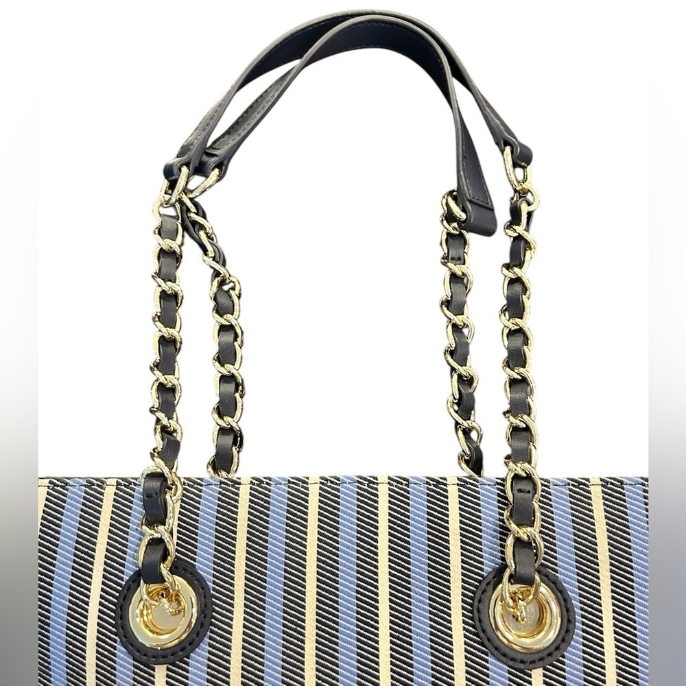 Talbots blue striped medium canvas tote - Picture 3 of 5